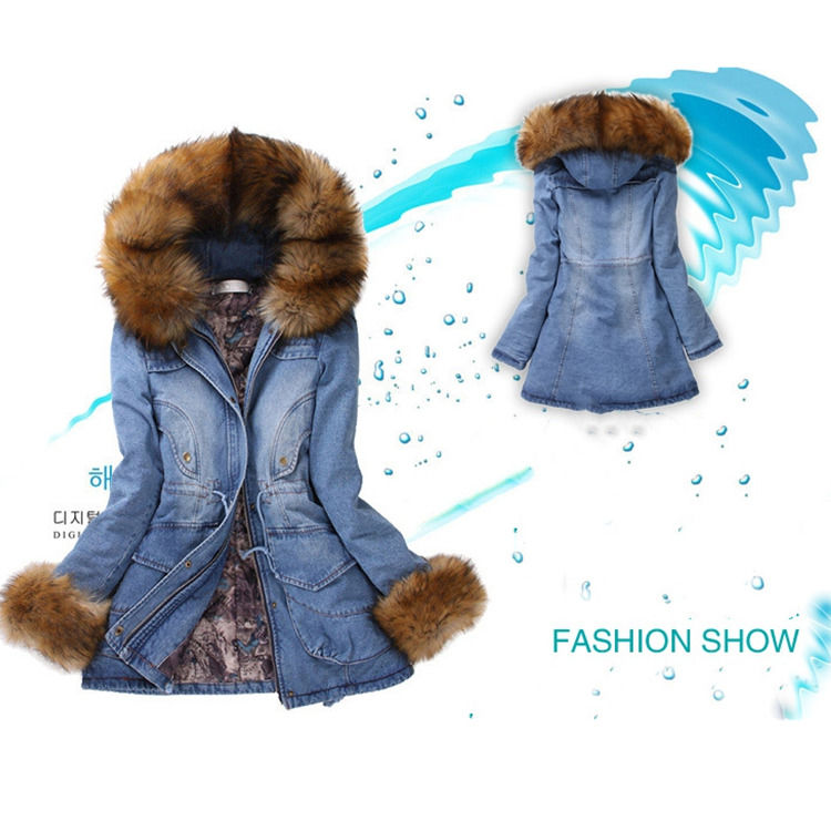 Mode épais collier de fourrure en coton rembourrée jean denim veste d'hiver jean à capuche manteau imperméable femmes